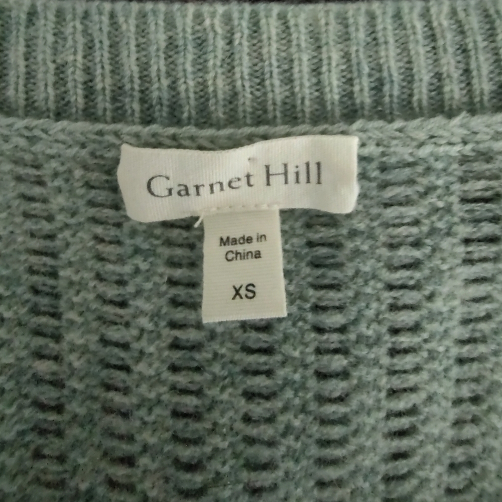 Garnet Hill Soft Cashmere Crewneck Asymmetrical Seafoam Mint Green Sweater Sz XS - Picture 2 of 9